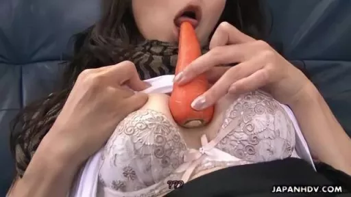  Hairy Asian Babe Stuffed With Vegetabl #JapanHDV 