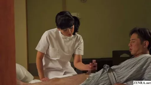  Mature Japanese Masseuse Gives Client Handjob Subtitles #Zenra 
