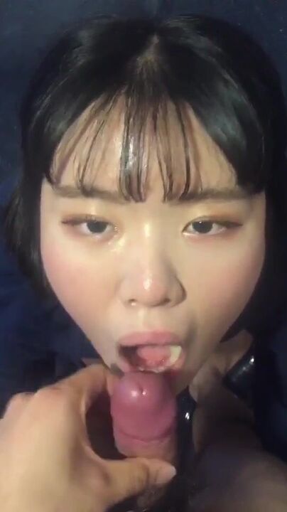 Cumshot in mouth and doggy 
