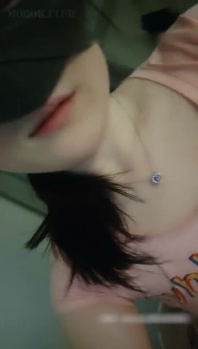 Fuck a fresh pink te*** pussy 