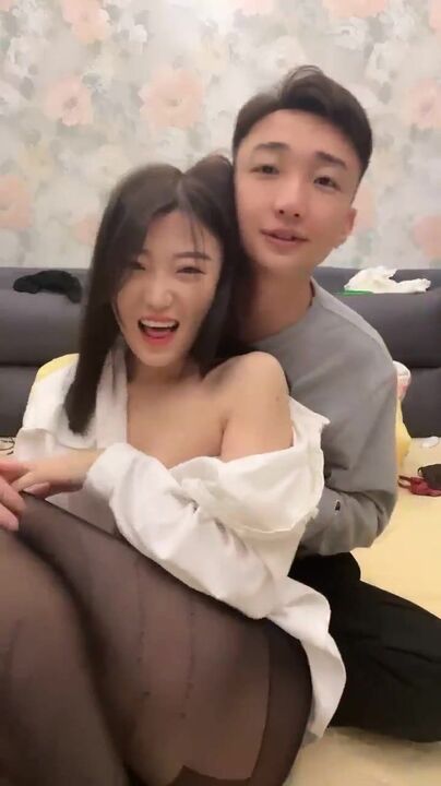 Beautiful woman daily sex with her boyfriend 