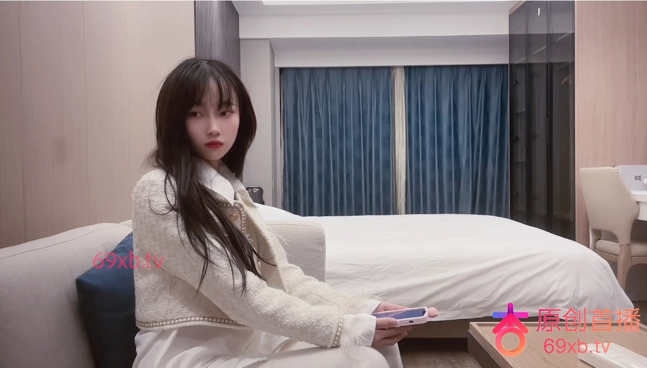 Hookup a long legs pretty university student 