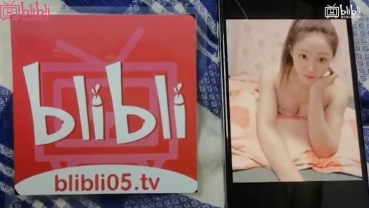Hookup a busty married woman by app, she has a good oral technique 