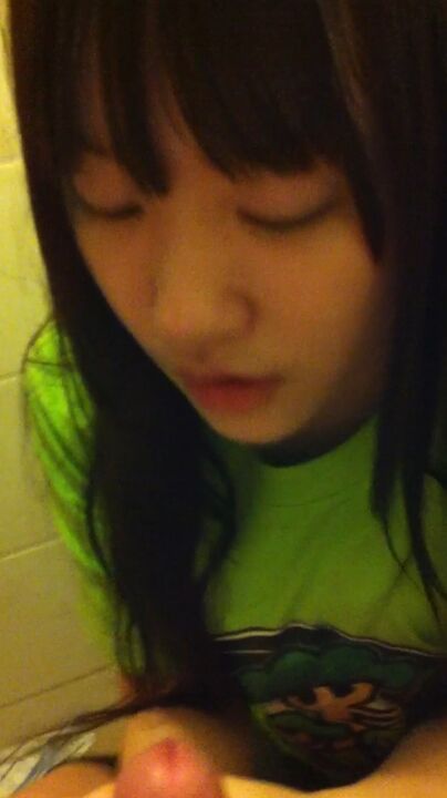 Cute Hong Kong girl eats her boyfriend cock 