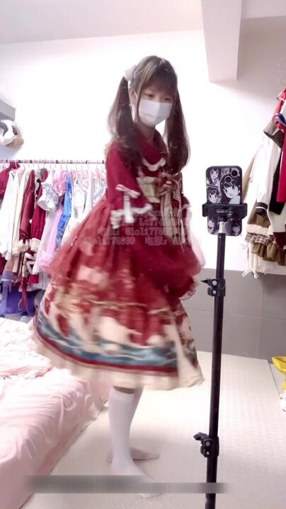 Having sex with cute and sweet te*** girl in Japanese wedding dress 
