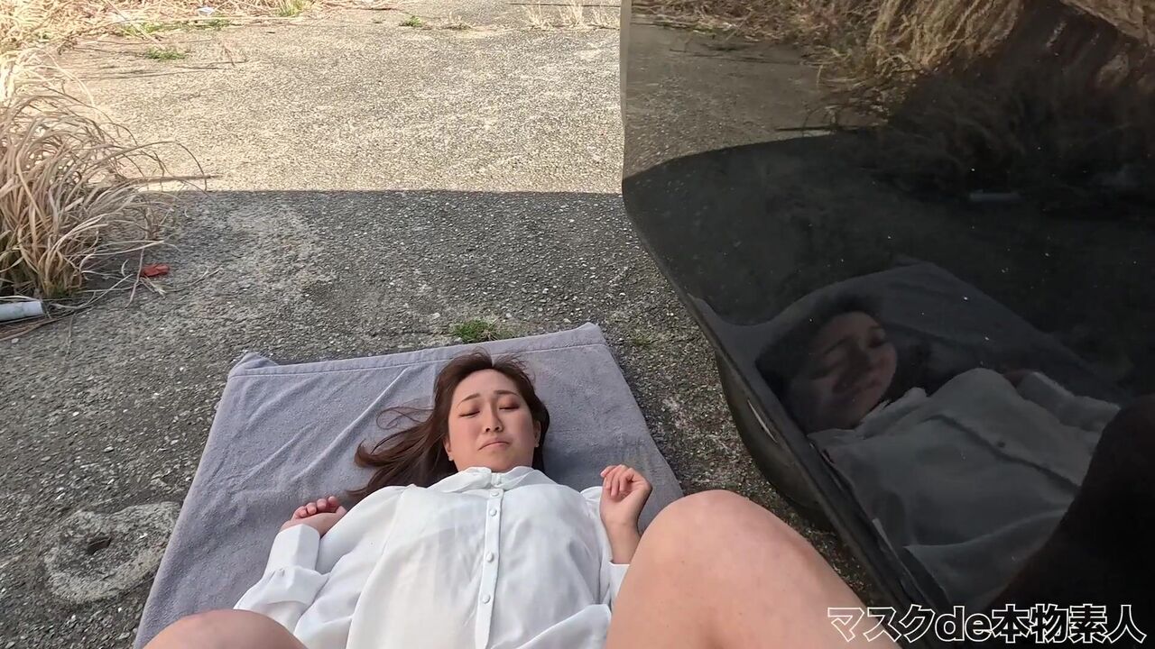 FC2PPV4362943 Beautiful and shy voice actress having sex beside the highway[Part2] 