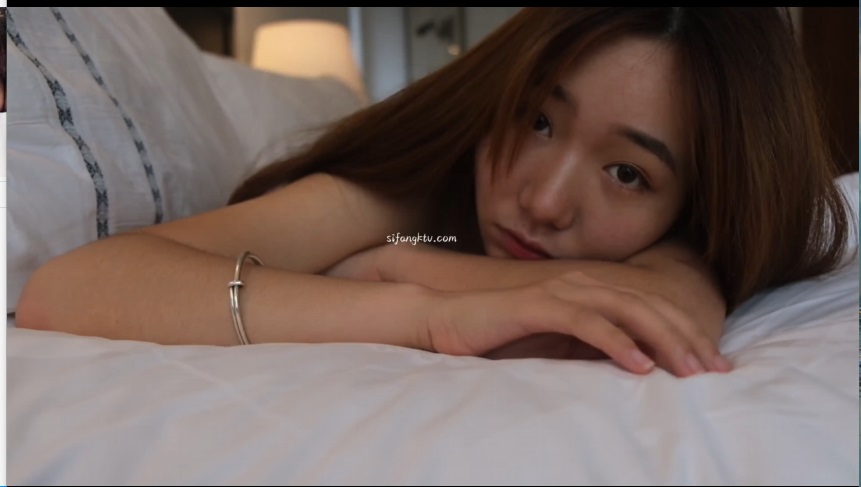 Beautiful model having sex with photographer after taking photo 