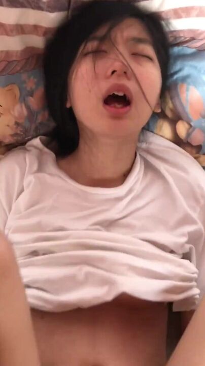 Innocent girl begs her boyfriend dont film, but allow anything when she gets orgasm 