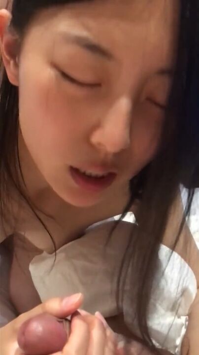 Pure te*** girl threesome with two sugar daddies 