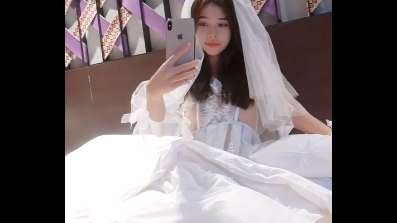 Fucking my pretty wife everyday who has seductive moaning 