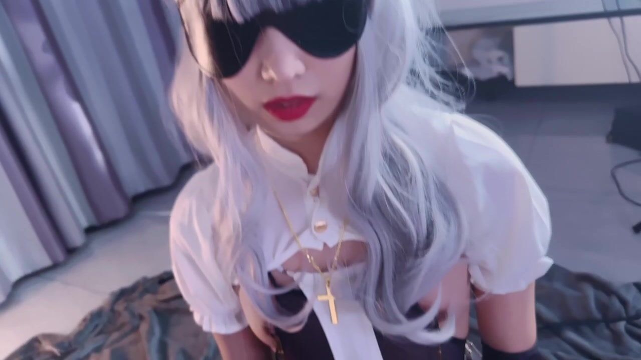 Hard fucking and cumshot in horny nuns pussy 