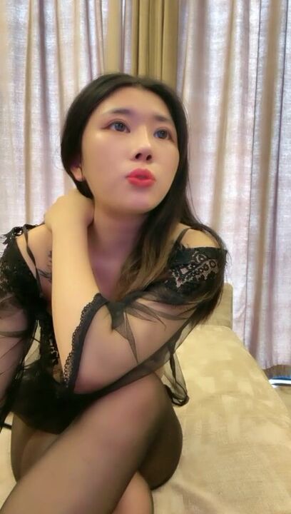 Sexy live streamer got fuck in black stocking 