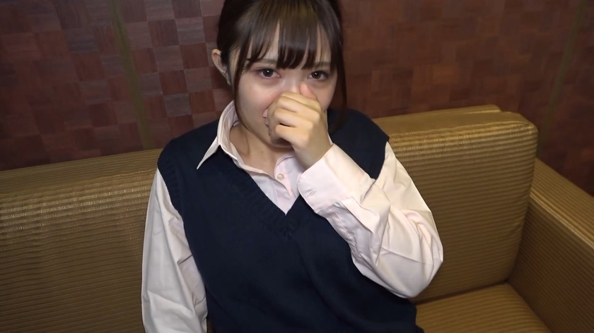 FC2PPV2593584 Beautiful school te*** cried because of unwanted creampie[Part1] 
