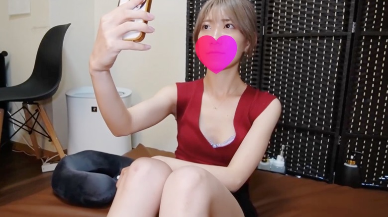 FC2PPV4515779 College student having a part-time job in massage shop, and was trained to be good at oral sex[Part0] 