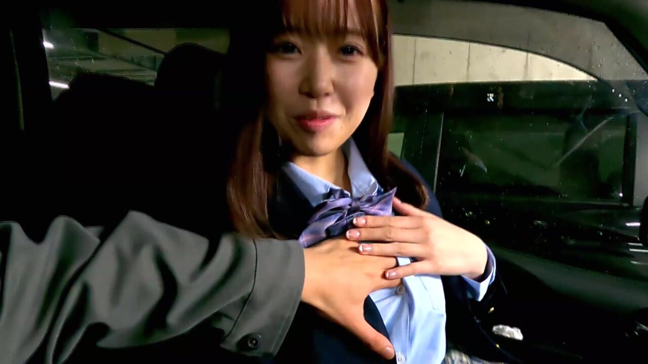 FC2PPV4574577 Make innocent school girl cant stop squirting[Part2] 