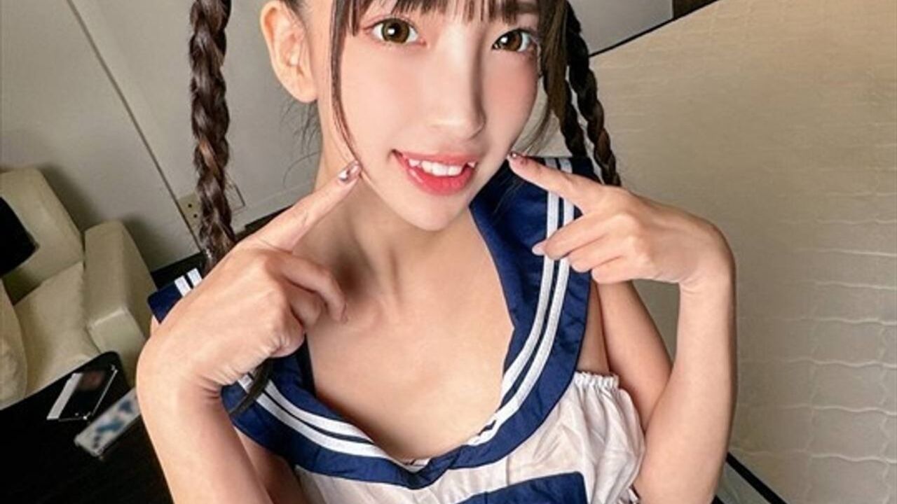 ⁣FC2PPV4561518 Gangbang with cute and short te*** girl[Part1] 