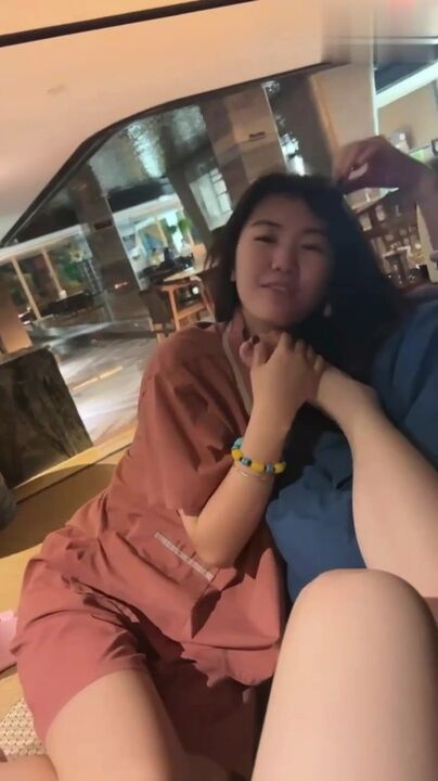 Lesbian licked foot and like sliping in the face 