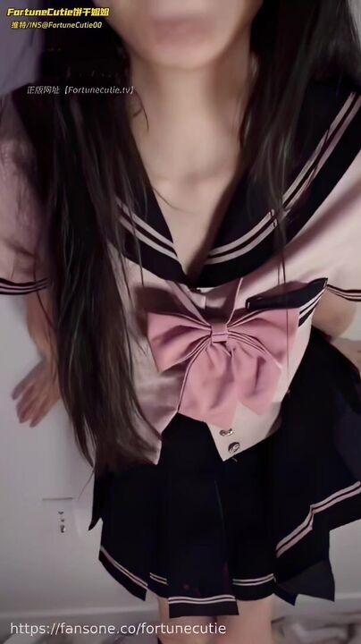 ⁣Fair-skin and horny girl in school uniform rode on dick to make me cum a lot 