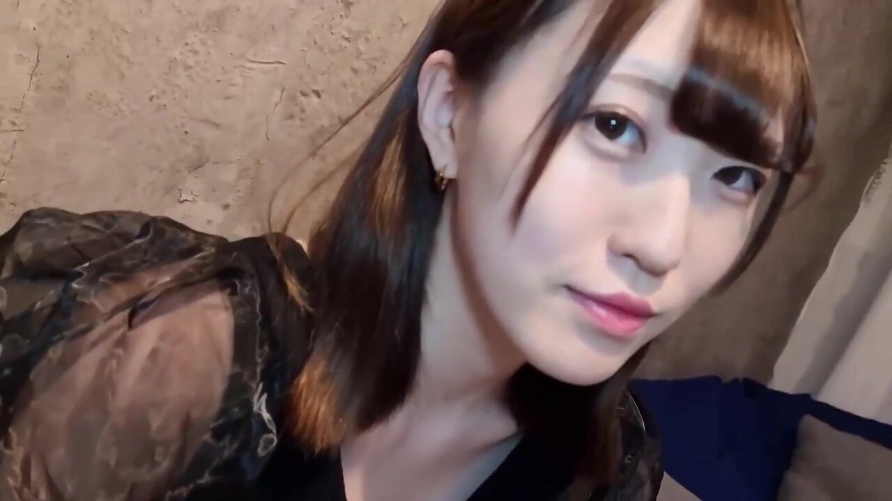 FC2PPV4702070 18 years old innocent beauty after class activity 