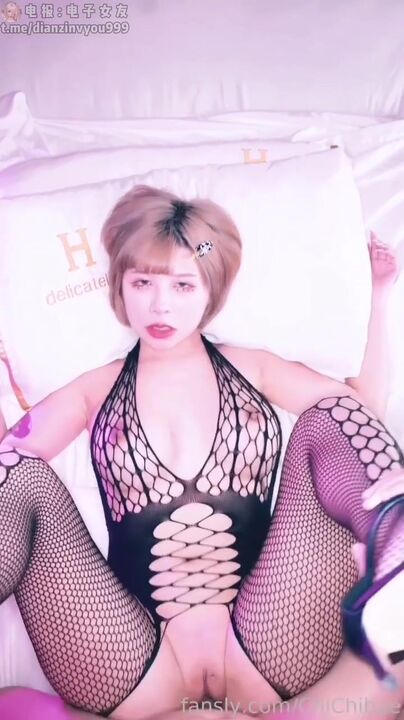⁣Busty chichi was so lewd that the man fucks her hard 