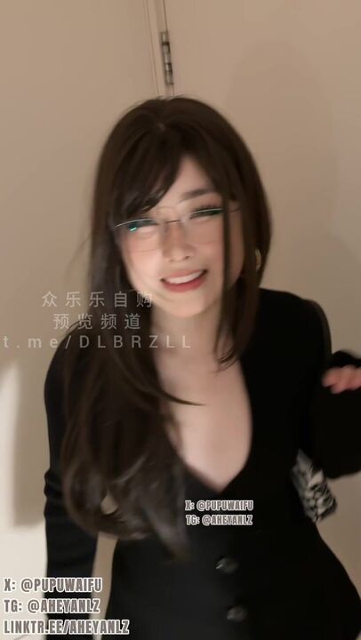 ⁣Having sex with young guy in our first dating [1] 