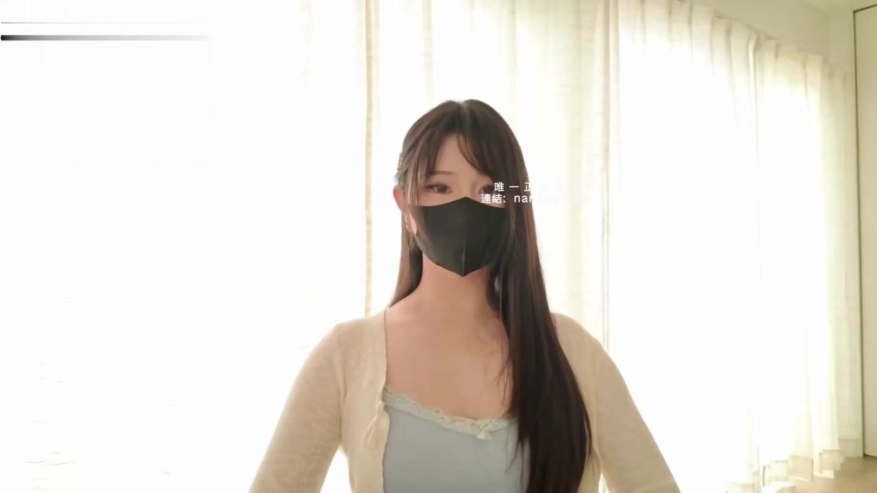 ⁣Sexy NANA gave a surprise to her boyfriend to make him happy 
