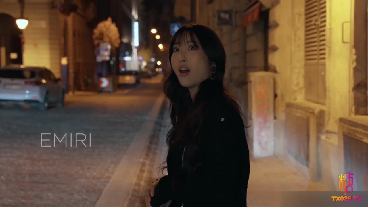 ⁣An Asian international students unique experience taking a taxi: being brutally fucked by a black man with a huge penis until orgasm 