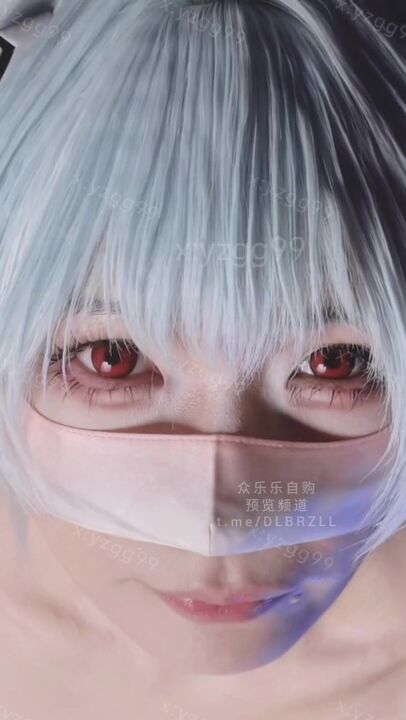 The seductive, lewd gaze of Rei Ayanami is irresistible to men. 