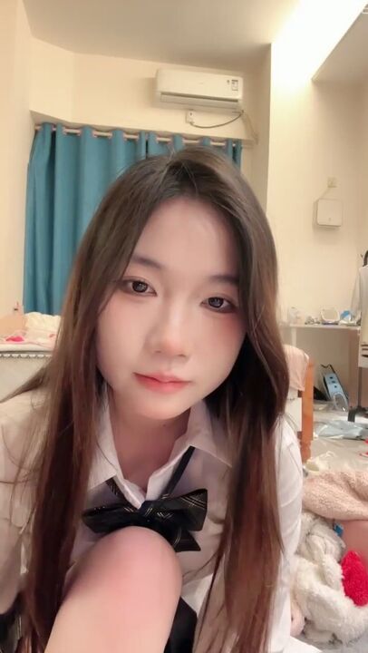 ⁣Training an innocent school girl to be an obedient sex slave 
