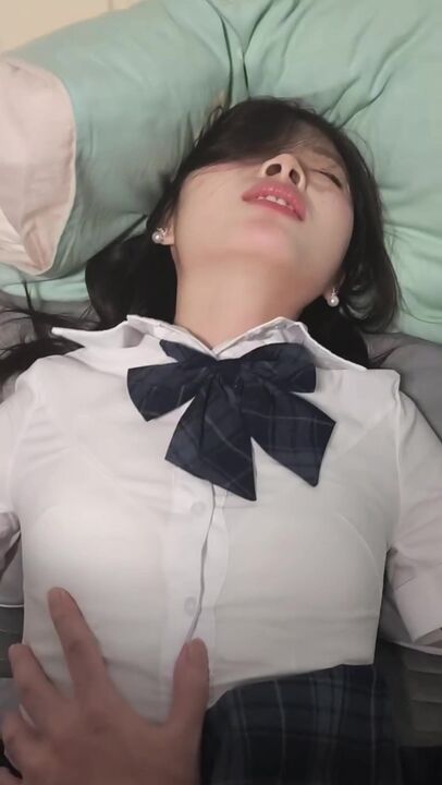 ⁣Innocent school girl in black stocking was fucked so hard[2] 