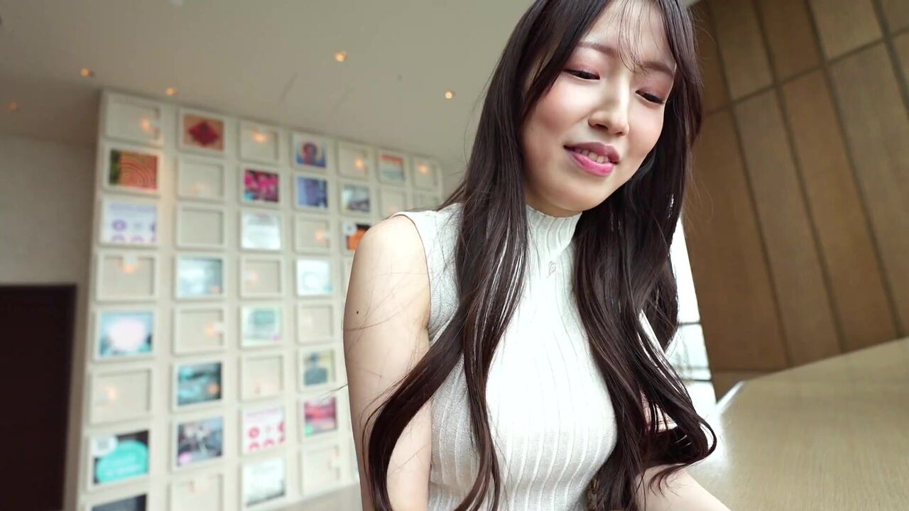 ⁣FC2PPV4857697 A beautiful model-class married woman was cheating and got creampie 