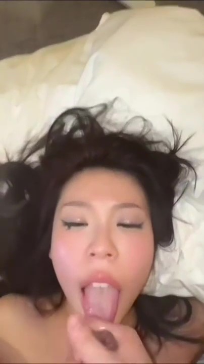 ⁣Slut dressed in different clothes have sex, using her mouth to receive semen. 