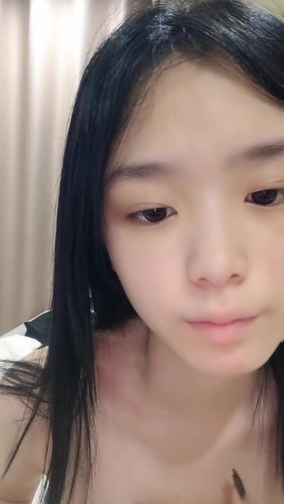 Pretty te*** calling her boyfriend waked up by blowjob 