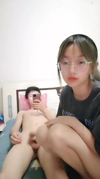 Woman take revenge on her boyfriend and didnt give any response when she got fucked 