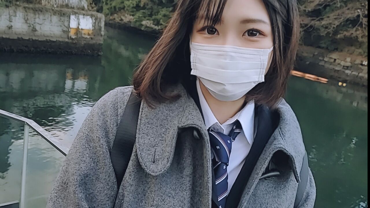 FC2PPV2820012 Creampie te*** student in school uniform who is good at riding dick 