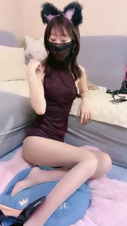 ⁣Leg model riding cock in sexy stockings and high heel 