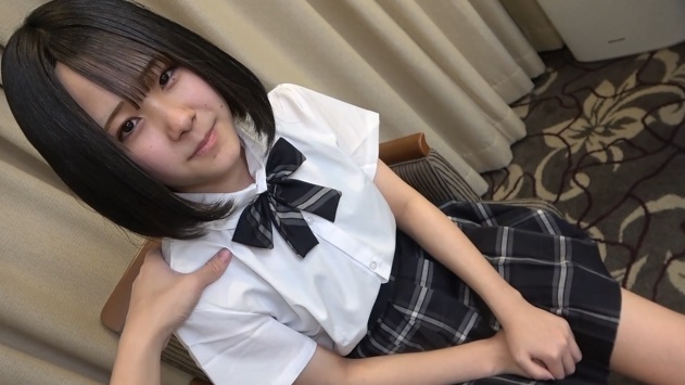 FC2PPV3083211 Facial te*** girl with school uniform who was so shy[Part1] 