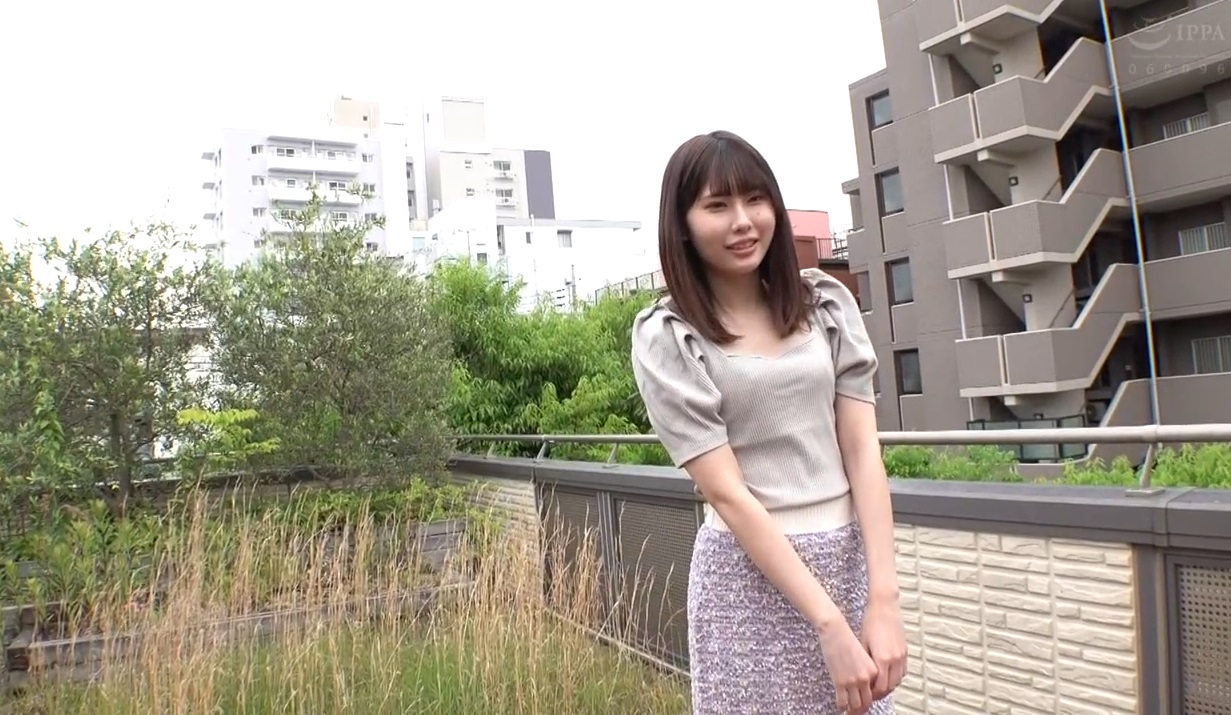 230ORECO145 Lured cute girl by money and she became more horny 