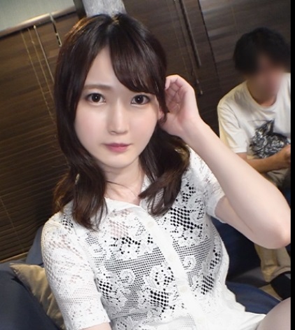 498DDH112 Cute girlfriend was cheating with my best friend beside me 