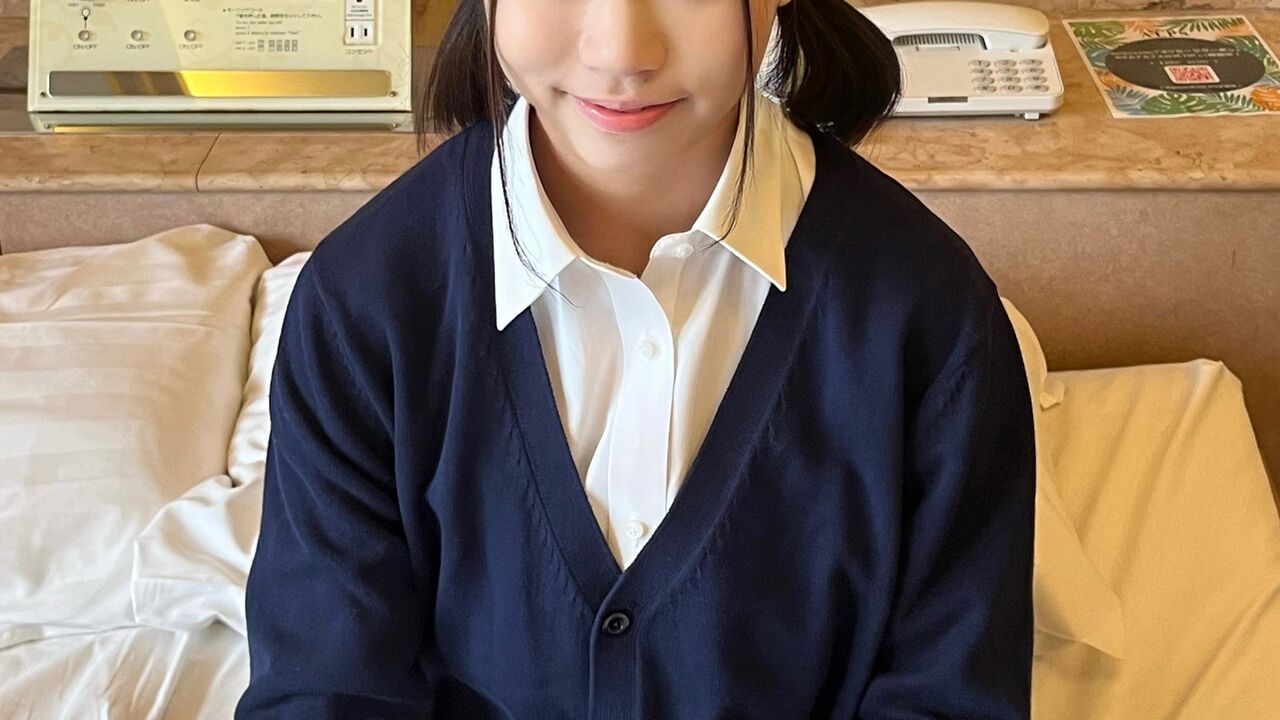 FC2PPV3176596 Creampie cute te*** schoolgirl with school uniform[Part1] 