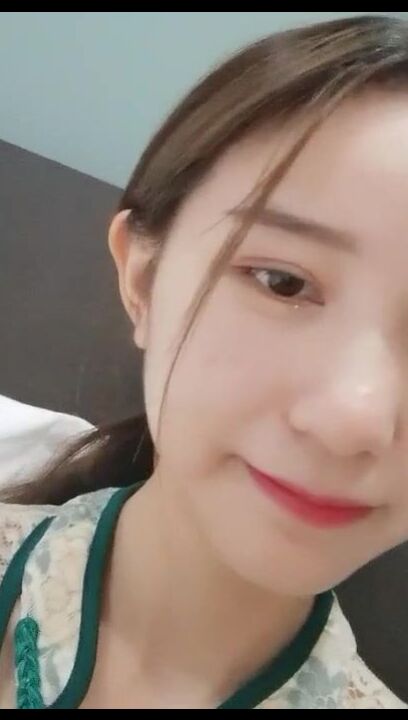 Cum on beautiful streamer face 
