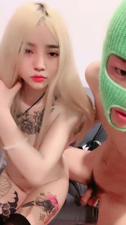Cant satisfy blonde-hair girls sexual desire 