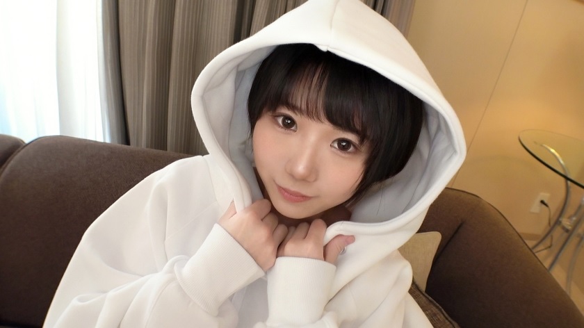 SIRO5071 Short-hair cute girl turns to horny and rides on cock 
