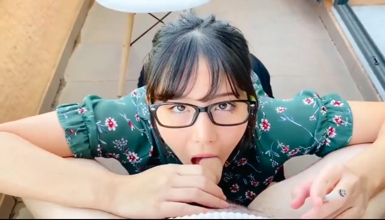 ⁣Busty beauty gets caught smoking on balcony and sex for apology 