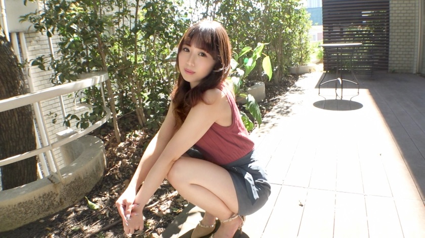 SIRO5186 Pretty woman who knows Chinese, is cheating with other man because she is unsatisfied with her boyfriends sex performance 