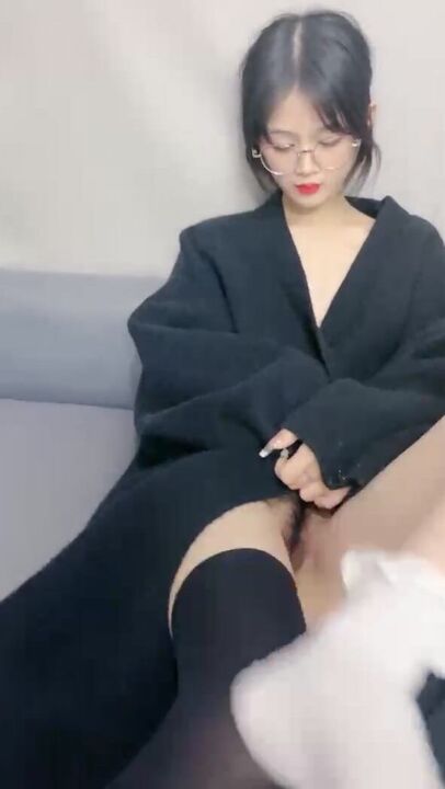 Fair-skin te*** girl splits her legs and asks for sex 