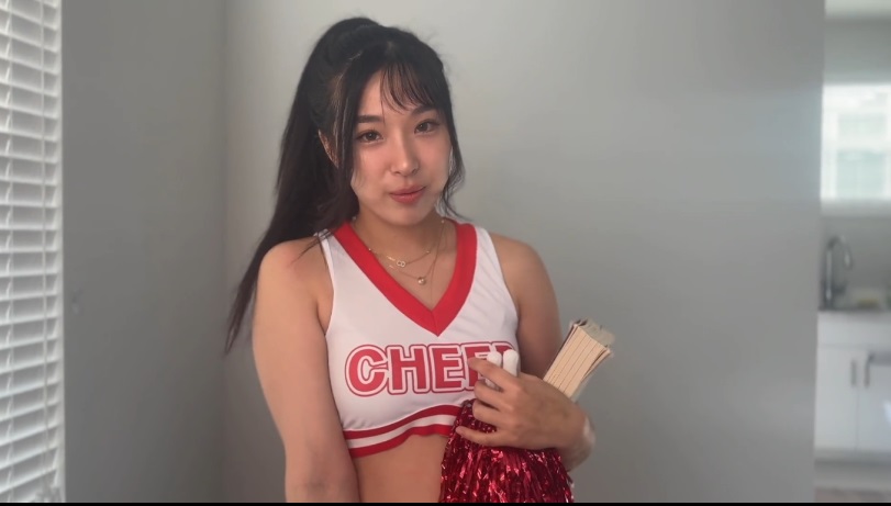 ⁣Cheerleading oral for homework 