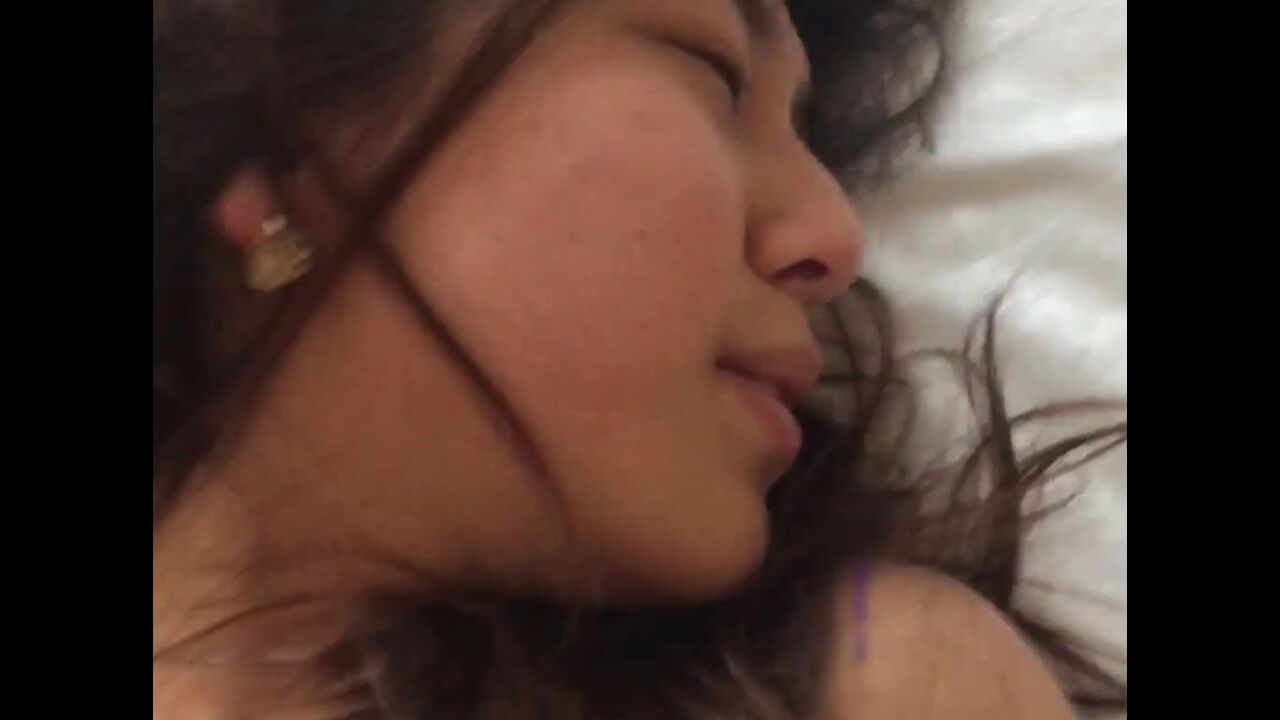Horny girlfriend got fucked after dr*** 