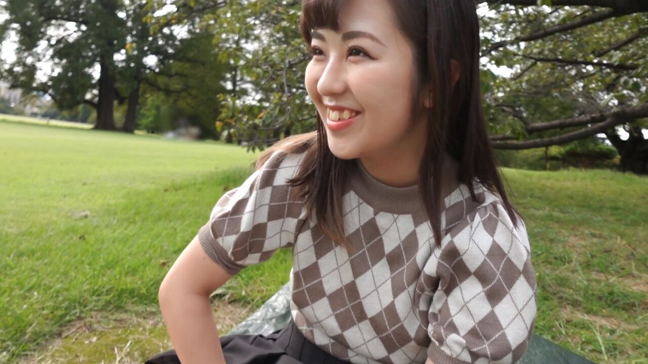 FC2PPV4586531 Busty woman exposed herself outdoor and got orgasm in front of passer-by 