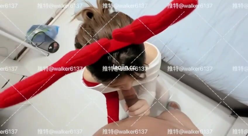 Doggy fucking hard and creampie cute Christmas elk 